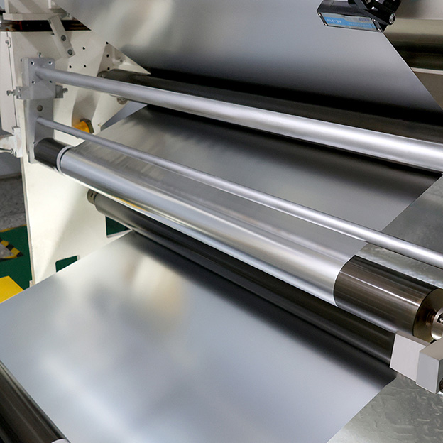 Matte White PET Sheet – UV-Resistant, Scratch-Proof for Display Cases & Retail Signage