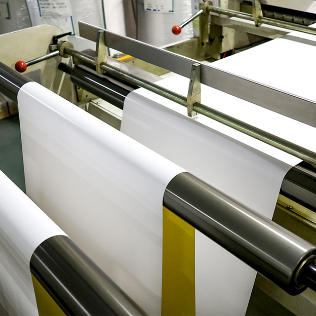 A4 Size Acrylic Material Paper Jumbo Roll SemiGlossy Self-adhesive Coated Paper Label Roll